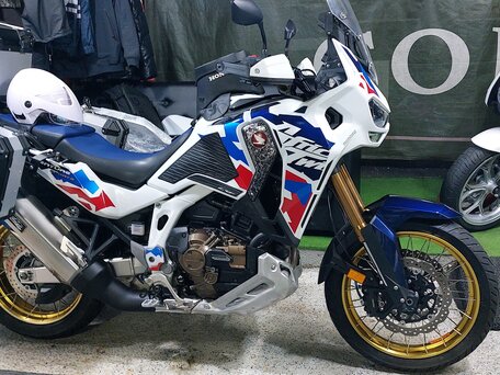 2024 Honda CRF 1100L Africa Twin, белый, 1680000 рублей, вид 1
