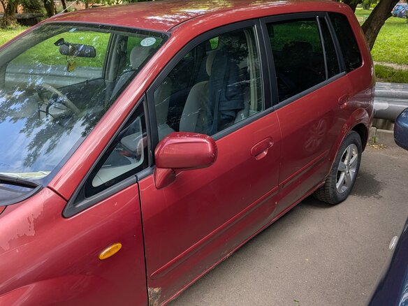 2002 Mazda Premacy I (CP), пурпурный, 280000 рублей - вид 8