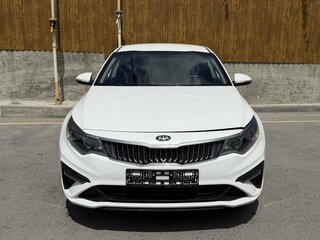 2018 Kia Optima IV Рестайлинг, белый, 1500000 рублей, вид 2