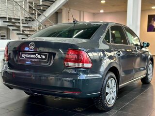 2018 Volkswagen Polo V Рестайлинг, серый, 505000 рублей, вид 4
