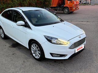 2017 Ford Focus III Рестайлинг, белый, 1200000 рублей, вид 2