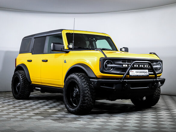 2021 Ford Bronco VI, жёлтый, 6847128 рублей - вид 33