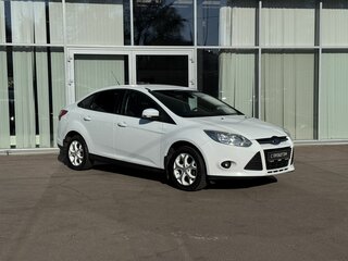 2015 Ford Focus III, белый, 825000 рублей, вид 3