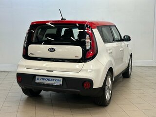2019 Kia Soul II Рестайлинг, белый, 1505000 рублей, вид 4