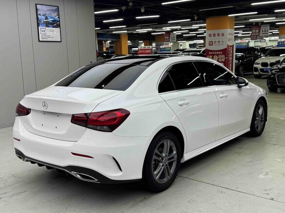 2022 Mercedes-Benz A-Класс 180 Long IV (W177) Рестайлинг, белый, 1500000 рублей - вид 5