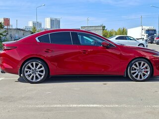 2019 Mazda 3 IV (BP), красный, 2470000 рублей, вид 4