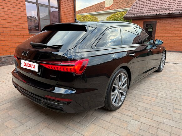 2022 Audi A6 40 TDI V (C8), чёрный, 6300000 рублей - вид 3