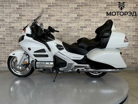 2017 Honda GL 1800 Gold Wing, белый, 1850000 рублей, вид 3