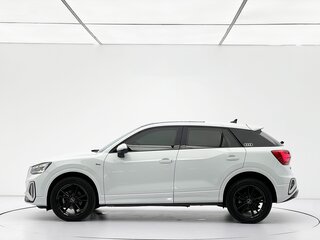 2022 Audi Q2 L 35 TFSI I Рестайлинг, белый, 1550000 рублей, вид 4