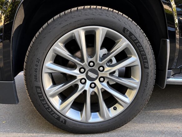 2019 Cadillac Escalade IV, чёрный, 5800000 рублей - вид 8