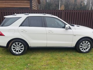 2012 Mercedes-Benz M-Класс 350 CDI III (W166), белый, 2100000 рублей, вид 4
