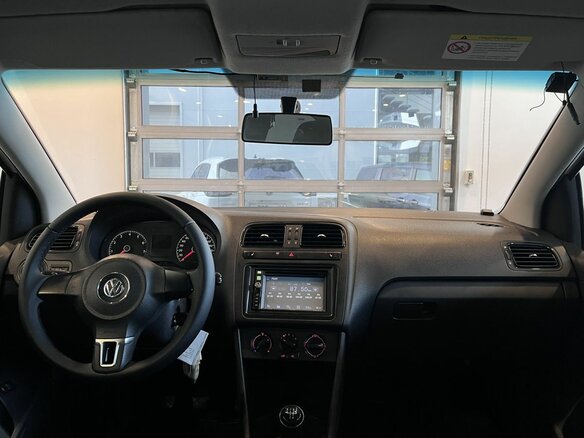 2012 Volkswagen Polo V, белый, 389000 рублей - вид 8