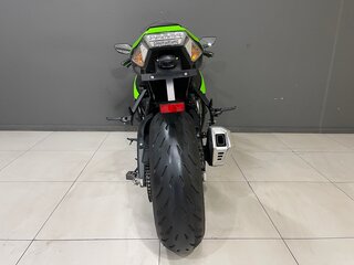 2014 Kawasaki ZX-10R Ninja, зелёный, 1100000 рублей, вид 4
