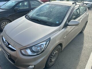 2012 Hyundai Solaris I, серый, 625000 рублей, вид 1