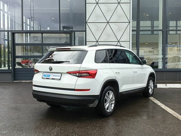 2018 Skoda Kodiaq I, белый, 1909000 рублей - вид 4