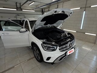 2020 Mercedes-Benz GLC 220 d I (X253) Рестайлинг, белый, 3750000 рублей, вид 3