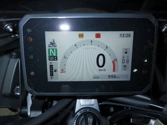 2026 Honda CB 1000F, серый, 1330000 рублей - вид 5