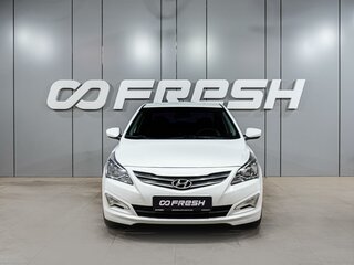 2015 Hyundai Solaris I Рестайлинг, белый, 999000 рублей, вид 3