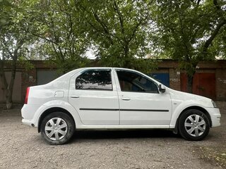 2014 Renault Logan I Рестайлинг, белый, 370000 рублей, вид 2