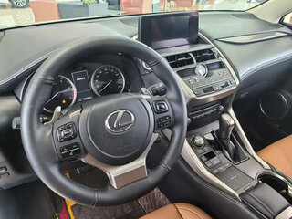 2020 Lexus NX 200 I Рестайлинг, белый, 2480000 рублей, вид 5