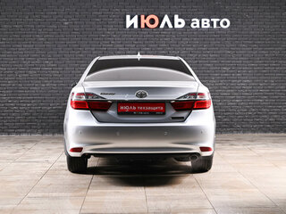 2017 Toyota Camry VII (XV50) Рестайлинг 2, серебристый, 2440000 рублей, вид 5