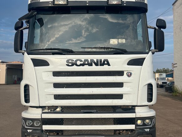2002 Scania 4-Series, белый, 1550000 рублей