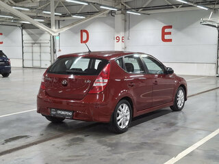 2010 Hyundai i30 I Рестайлинг, красный, 920000 рублей, вид 5