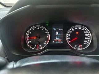 2020 Toyota RAV4 V (XA50), белый, 2750000 рублей, вид 5
