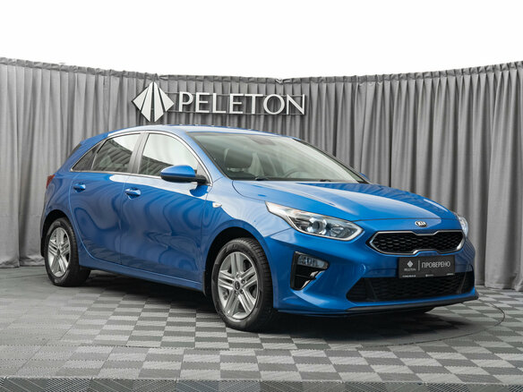 2018 Kia Ceed III, синий, 1790000 рублей - вид 1