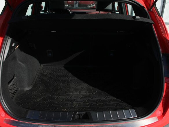 2023 Geely Coolray I, красный, 1815000 рублей - вид 26