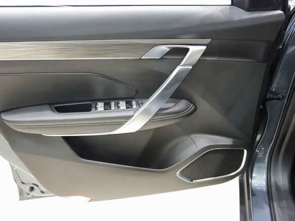 2026 Belgee X70 I Рестайлинг, серый, 2840000 рублей - вид 10