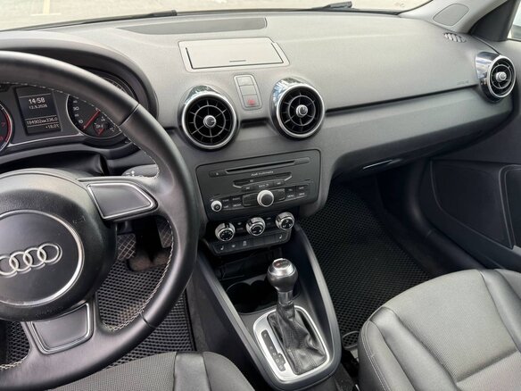 2013 Audi A1 I (8X), белый, 925000 рублей - вид 12