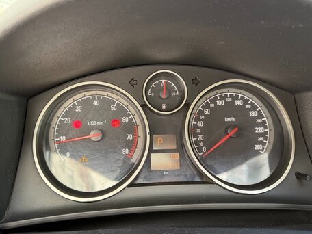 2007 Opel Astra GTC H Рестайлинг, серый, 220000 рублей, вид 2