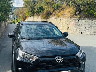 2022 Toyota RAV4 V (XA50), чёрный, 3490000 рублей, вид 1