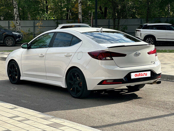 2019 Hyundai Elantra Sport VI (AD) Рестайлинг, белый - вид 9