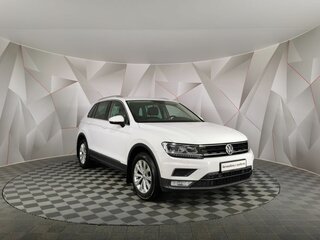 2017 Volkswagen Tiguan II, белый, 1855150 рублей, вид 3