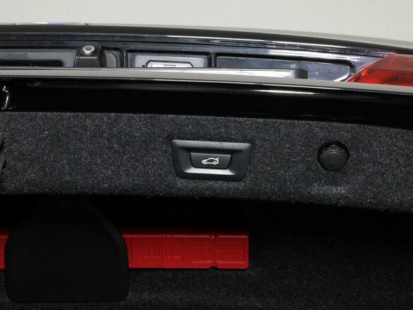2018 BMW 5 серии 520d xDrive VII (G30/G31/G38), чёрный - вид 23