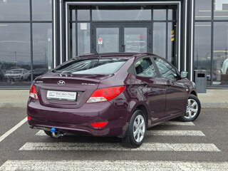 2013 Hyundai Solaris I, фиолетовый, 615000 рублей, вид 4