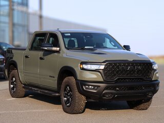 2026 Ram 1500 Crew Cab V Рестайлинг, зелёный, 10990000 рублей, вид 3