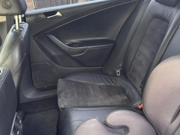 2010 Volkswagen Passat B6, чёрный, 800000 рублей - вид 18