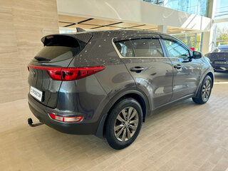 2017 Kia Sportage IV, серый, 1479990 рублей, вид 5