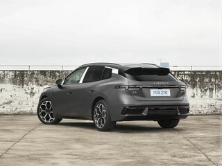 2026 Lynk & Co 07 GT I Рестайлинг, серый, 5599900 рублей, вид 5