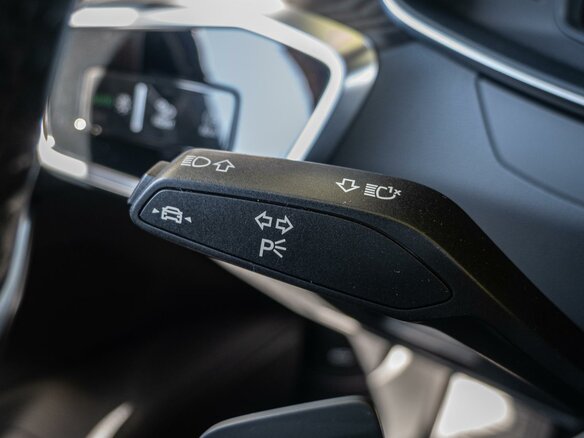 2020 Audi A6 40 TDI V (C8), белый - вид 15