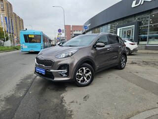 2020 Kia Sportage IV Рестайлинг, коричневый, 2350000 рублей, вид 1