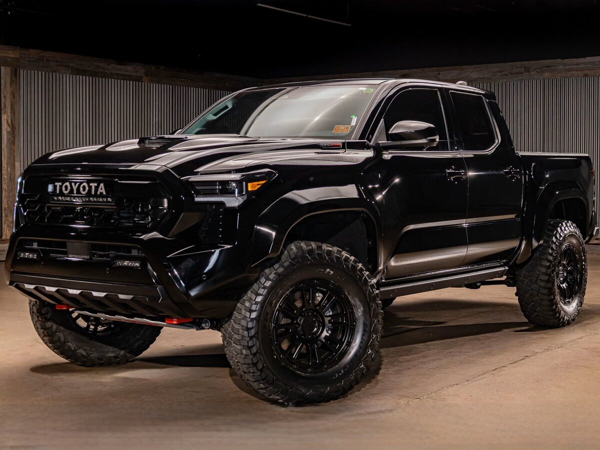 Открыть фотографии: Toyota Tacoma IV