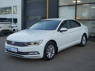2016 Volkswagen Passat B8, белый, 1950000 рублей, вид 1