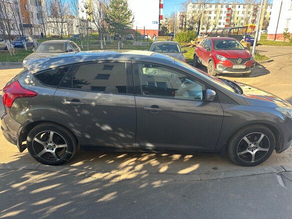 2011 Ford Focus III, коричневый, 450000 рублей - вид 4