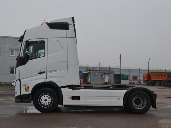 2022 Volvo FH, белый, 12200000 рублей - вид 4