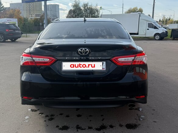 2019 Toyota Camry VIII (XV70), чёрный, 2249000 рублей - вид 2