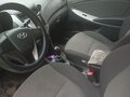 2011 Hyundai Solaris I, серебристый, 400000 рублей - вид 4